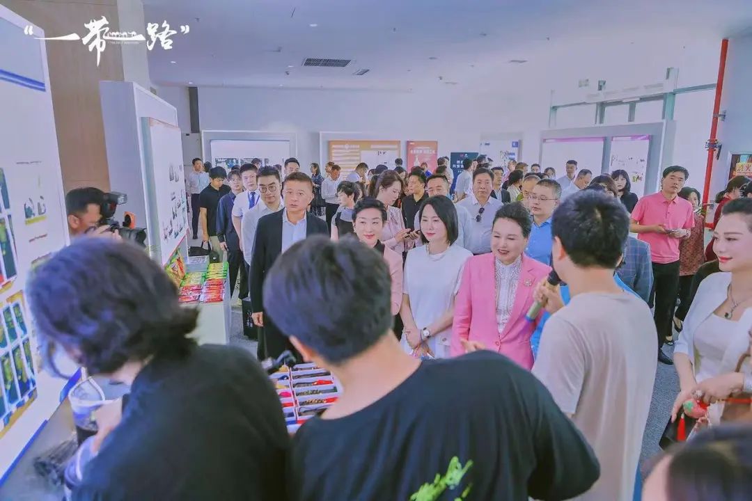 图片关键词