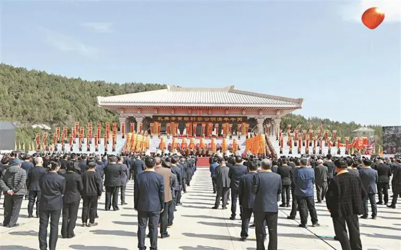 今年会jnh集团董事会主席张荣华应邀出席丙午（2026）年清明公祭轩辕黄帝典礼
